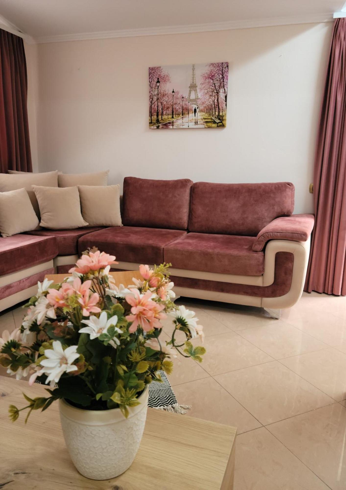 Gledis Apartment Tirana - Panoramic City Terrace Экстерьер фото
