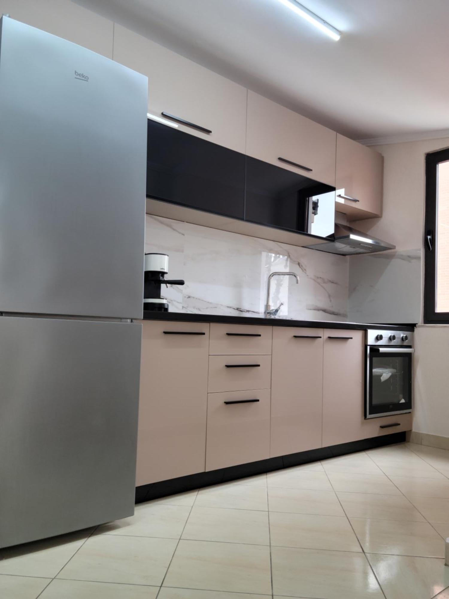 Gledis Apartment Tirana - Panoramic City Terrace Экстерьер фото