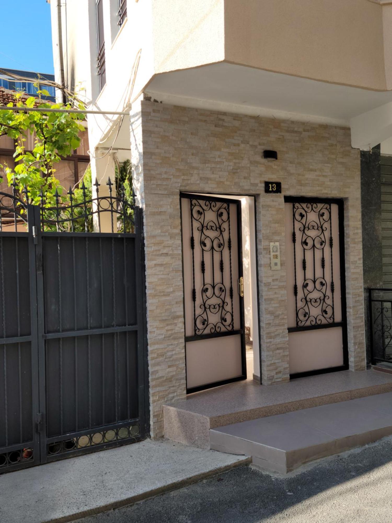 Gledis Apartment Tirana - Panoramic City Terrace Экстерьер фото